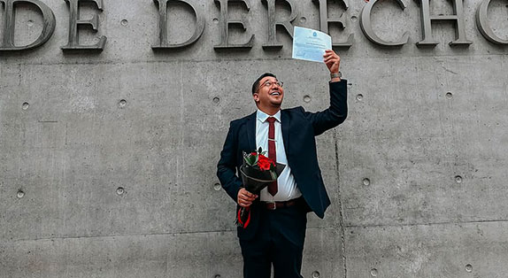 Docentes y equipo real